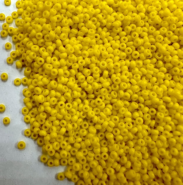 Бисер Preciosa 83130 Желтый 15/0 в упаковке