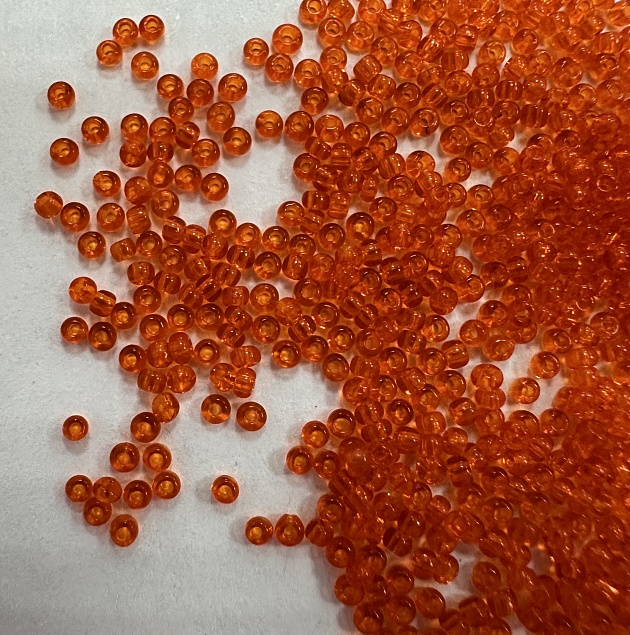 Бисер Preciosa 90030 Оранжевый 15/0 в упаковке